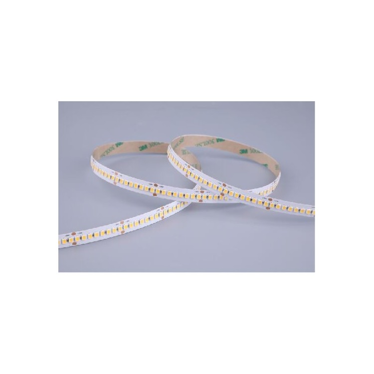 RUBAN LED 24V 14,4w/m IP20 4000K ROULEAU 5M