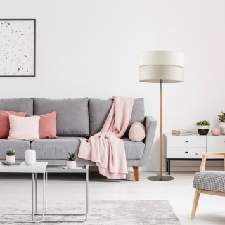 Lampadaire Eco 1 lumière – pin & noir – en métal et bois – style scandinave