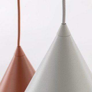 Suspension Cono 3 lumières – noir – en métal – style moderne