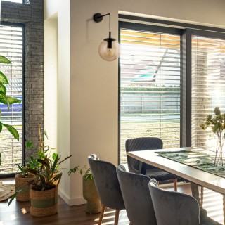 Applique murale Esme 1 lumière – noir – en métal – style moderne et chic