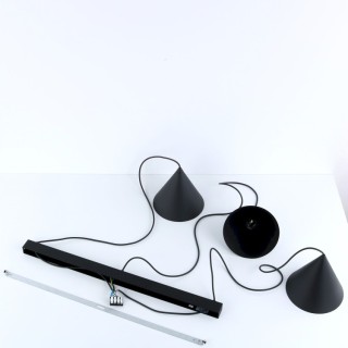 Suspension Cono 3 lumières – noir – en métal – style moderne et loft