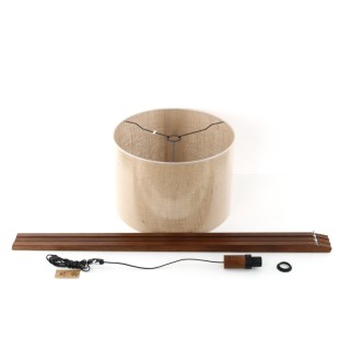 Lampadaire Grand – noix – en métal et bois – style moderne