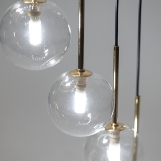 Suspension Aurora – doré & noir – en métal – style moderne et chic