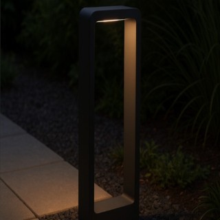 Lampadaire Arius – noir – en métal – style moderne