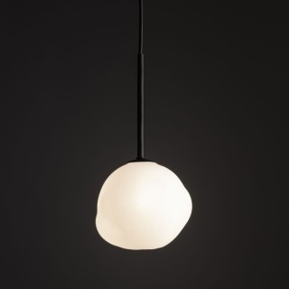 Suspension Misty – noir – en métal – style moderne et chic