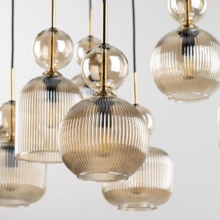 Suspension Sophia – noir & cognac – en métal et verre – style chic