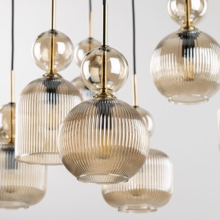 Suspension Sophia – noir & cognac – en métal et verre – style chic