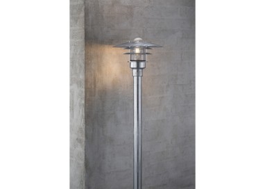 Lønstrup 32 | Potelet | Acier galvanisé