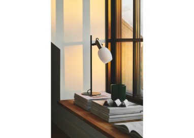 Arild | Lampe à poser | Noir