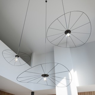Lampe suspendue ESKOLA 70 noir